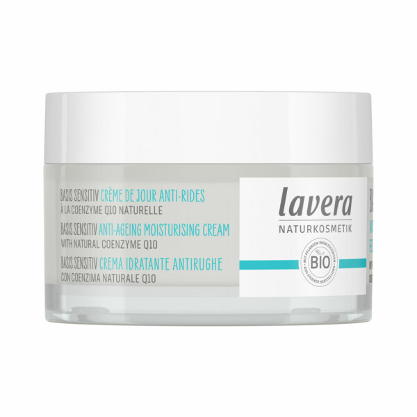 4021457638321-lavera-Q10-moisturising-cream-2.jpg